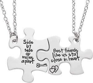 Melix Home Friendship Necklace for 2 Side by Side Best Friends Close in Heart Necklace Keyring Set