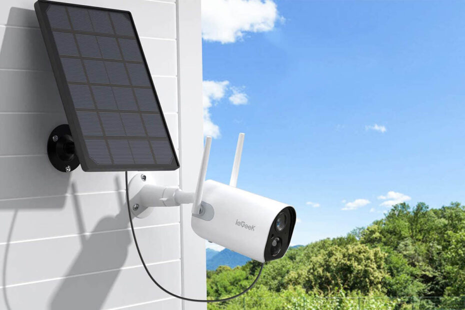 Solar Powered Wireless Security Camera
