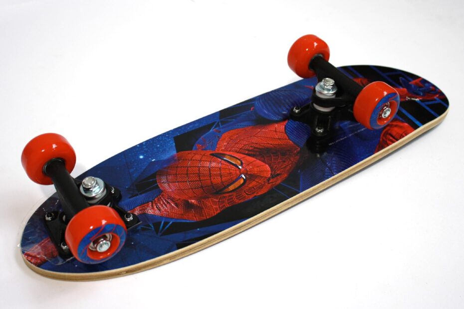 spiderman skateboard