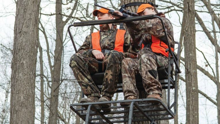Ladder Stand for Bowhunting