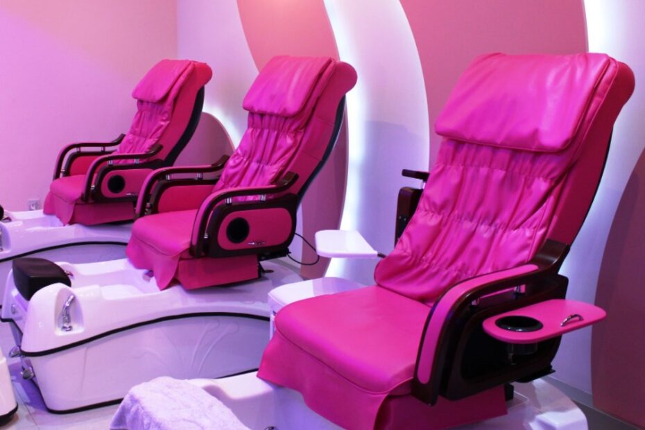 Pink Spa Chair