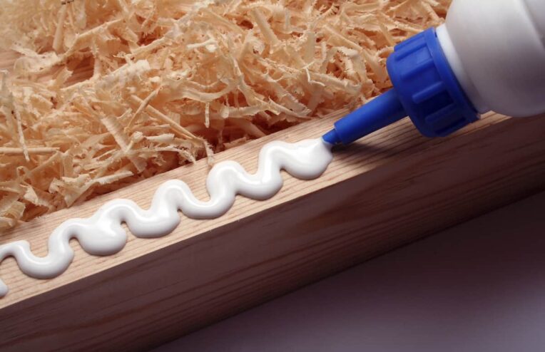 Wood Glue for Outdoor Use