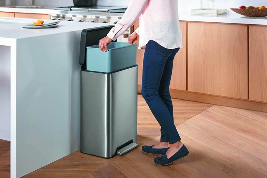 Kohler 47l Step Trash Bin