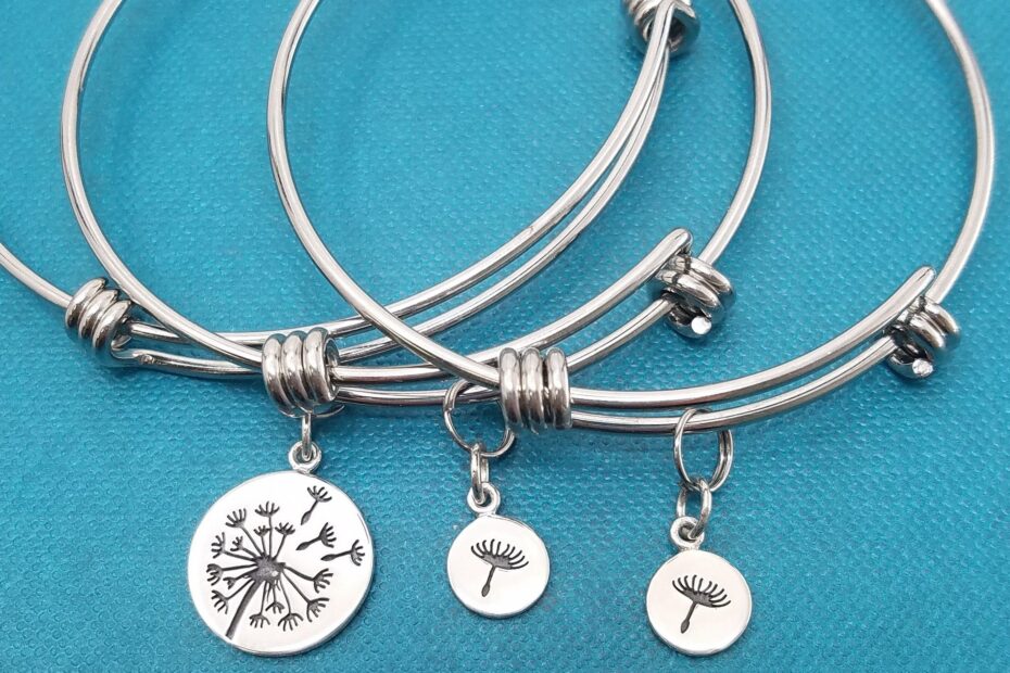 Alex and Ani Mother and Daughter