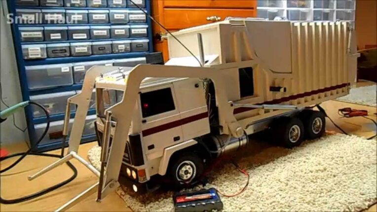 Remote Control Garbage Trucks