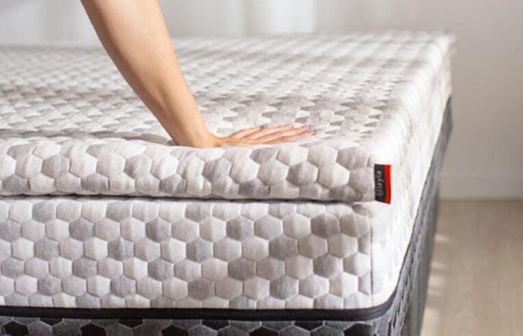 Columbia Ice Fiber Cooling 3 in Mattress Topper