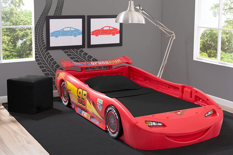 Lightning McQueen Twin Beds