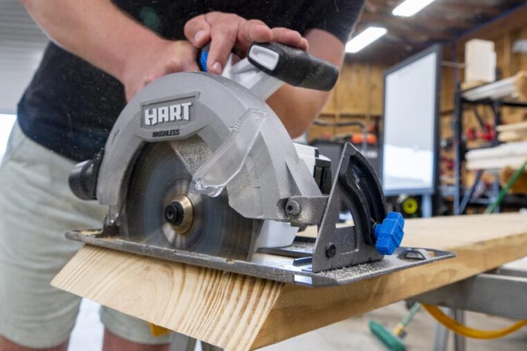 Hart Miter Saw 7 1-4