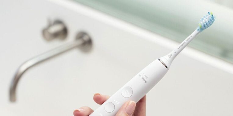 Philips Sonicare Flexcare Whitening Edition Rechargeable Toothbrush, 2-pack, Black